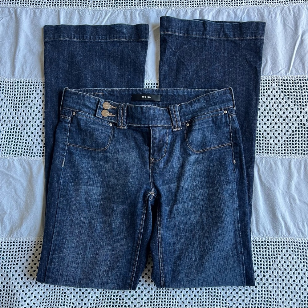 Noir Size 2 dark wash crossover button waist flare leg jeans
